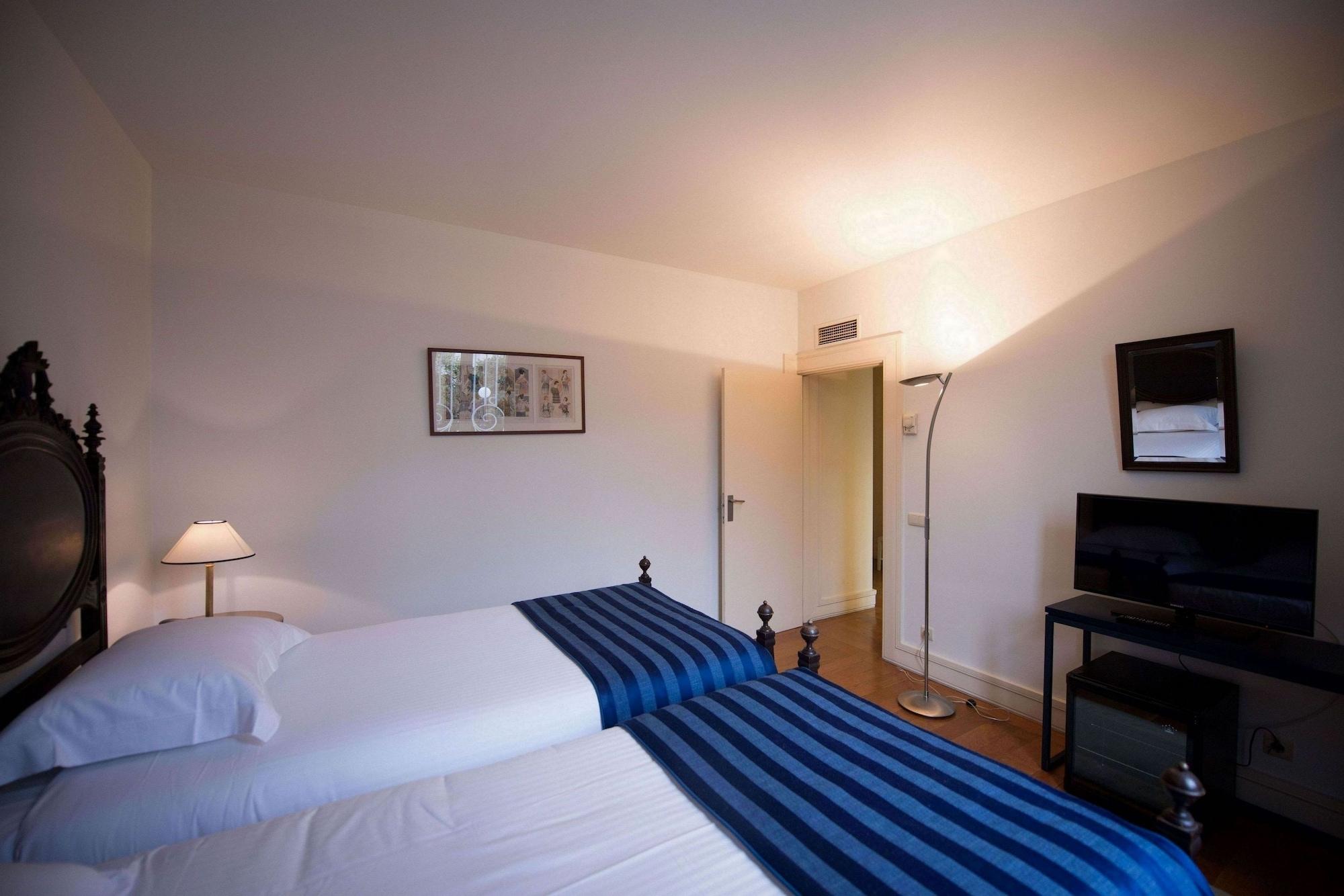 Hotel Villa Garden Брага Екстериор снимка